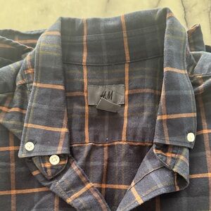 H&M Men's Navy and Rust Plaid Shirt